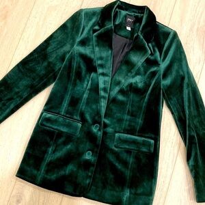 SOLD: Emerald Green Velvet Blazer